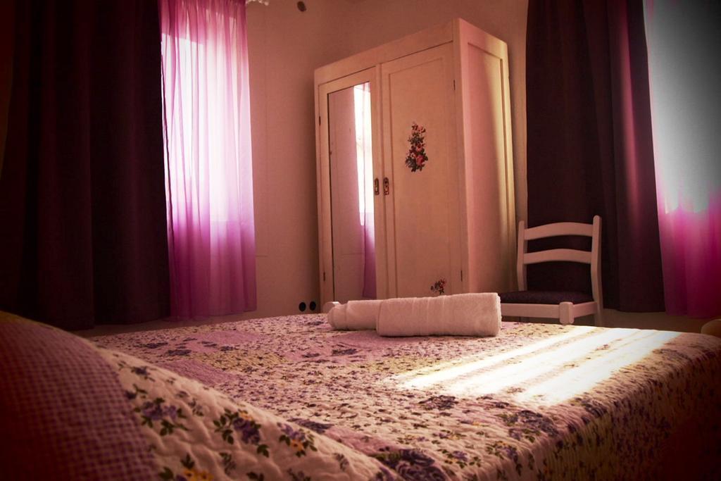 Apartment Old Town Макарска Номер фото